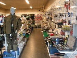 - Manna Traktor - butikken 001 141 - Butik og lager