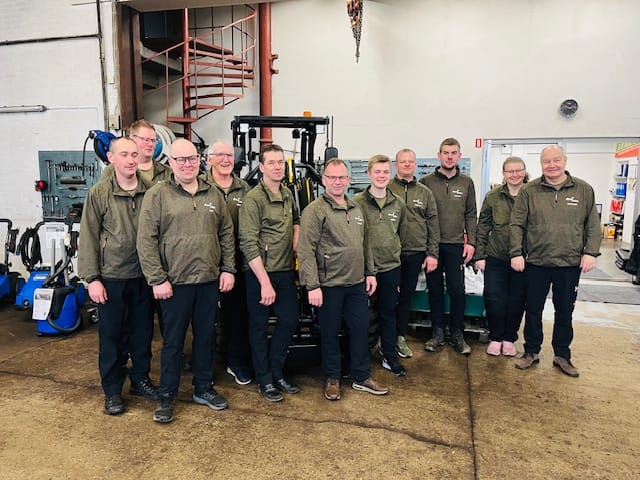 Traktor- og maskinforretning - Manna Traktor - JlNF EAdshLrd44d9NhP0yfpb2hkAl JPg - Hjem Traktor- og maskinforretning - Manna Traktor - JlNF EAdshLrd44d9NhP0yfpb2hkAl JPg - Hjem